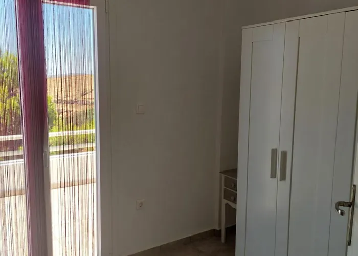 Socrates House 아파트