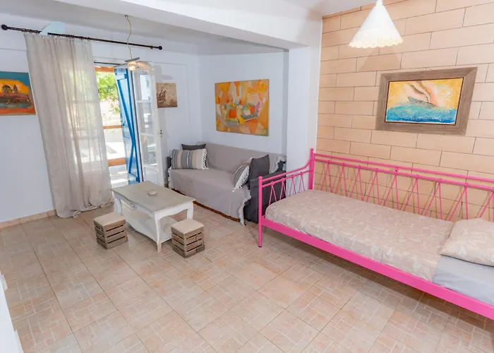 Socrates House 키트노스